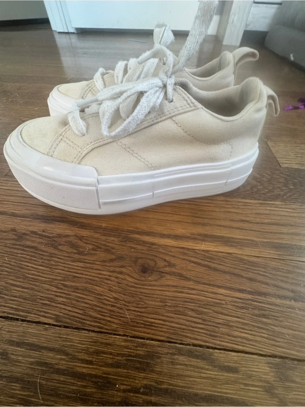 Converse Kids Cream Canvas Low-Top Sneakers
